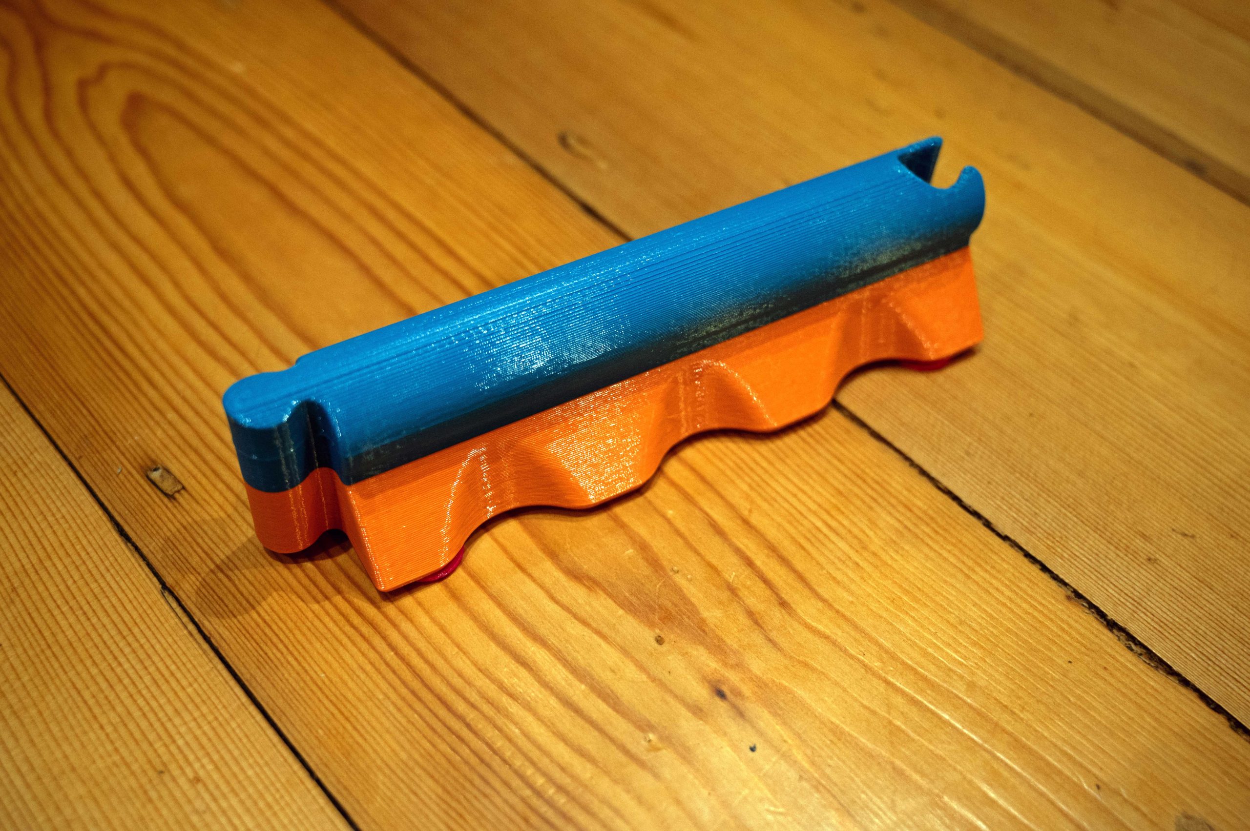 Teenie Tiny Tightwire Trainer (Small & Straight)